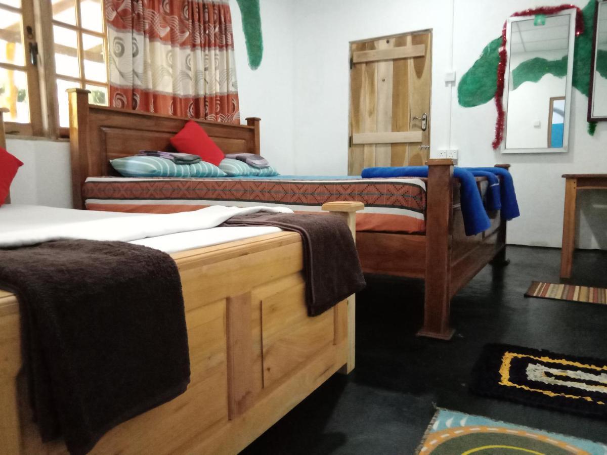 Sigiri Sandilu Homestay Sigiriya Bagian luar foto