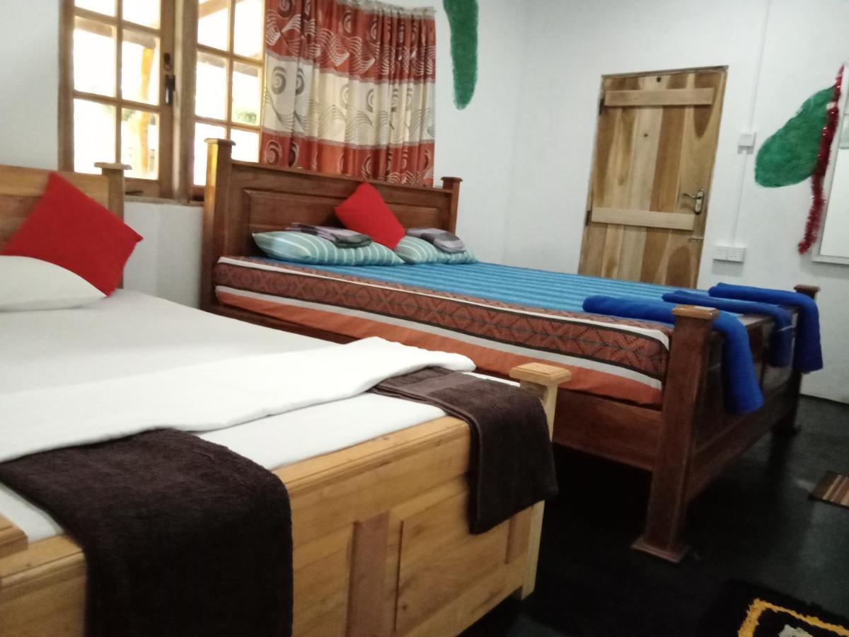 Sigiri Sandilu Homestay Sigiriya Bagian luar foto