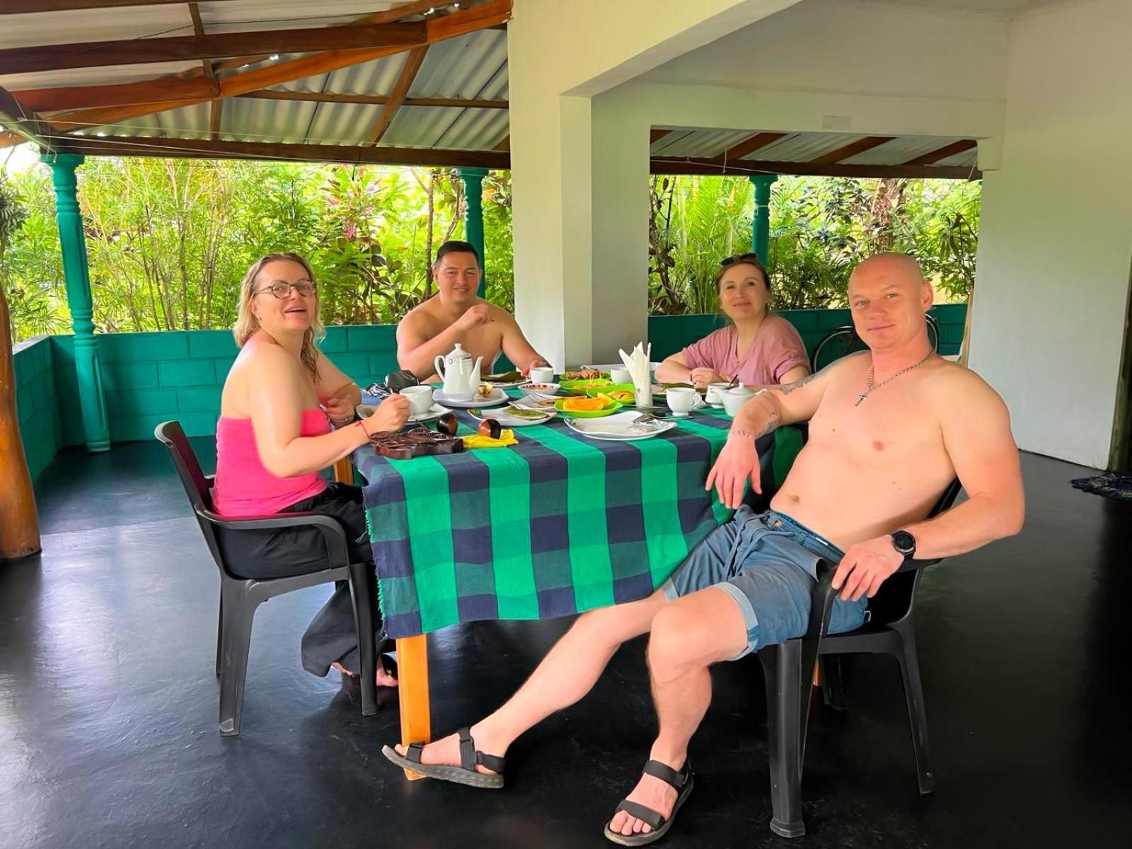 Sigiri Sandilu Homestay Sigiriya Bagian luar foto